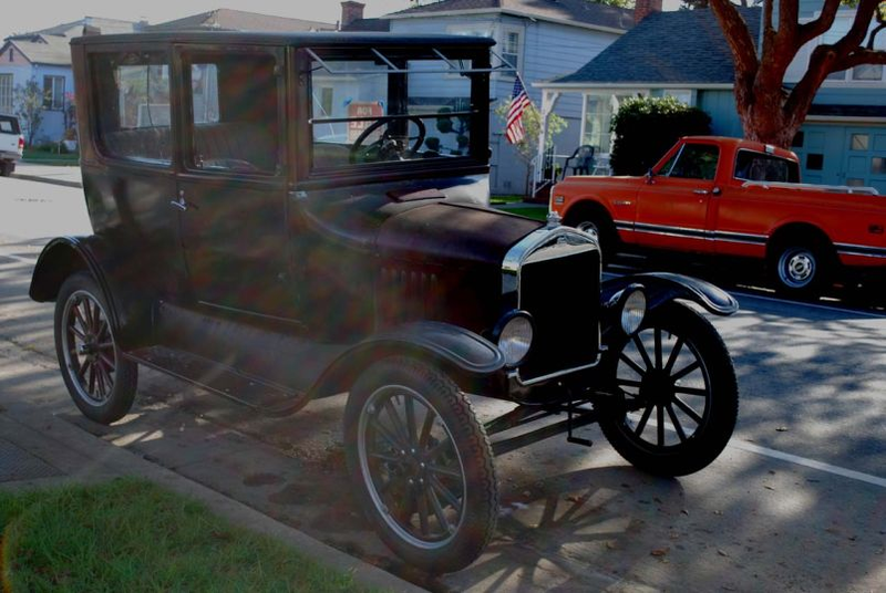 Illustration for article titled 1924 Ford Model T Tudor
